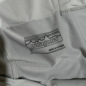 Women’s Patagonia gray skort, size small.